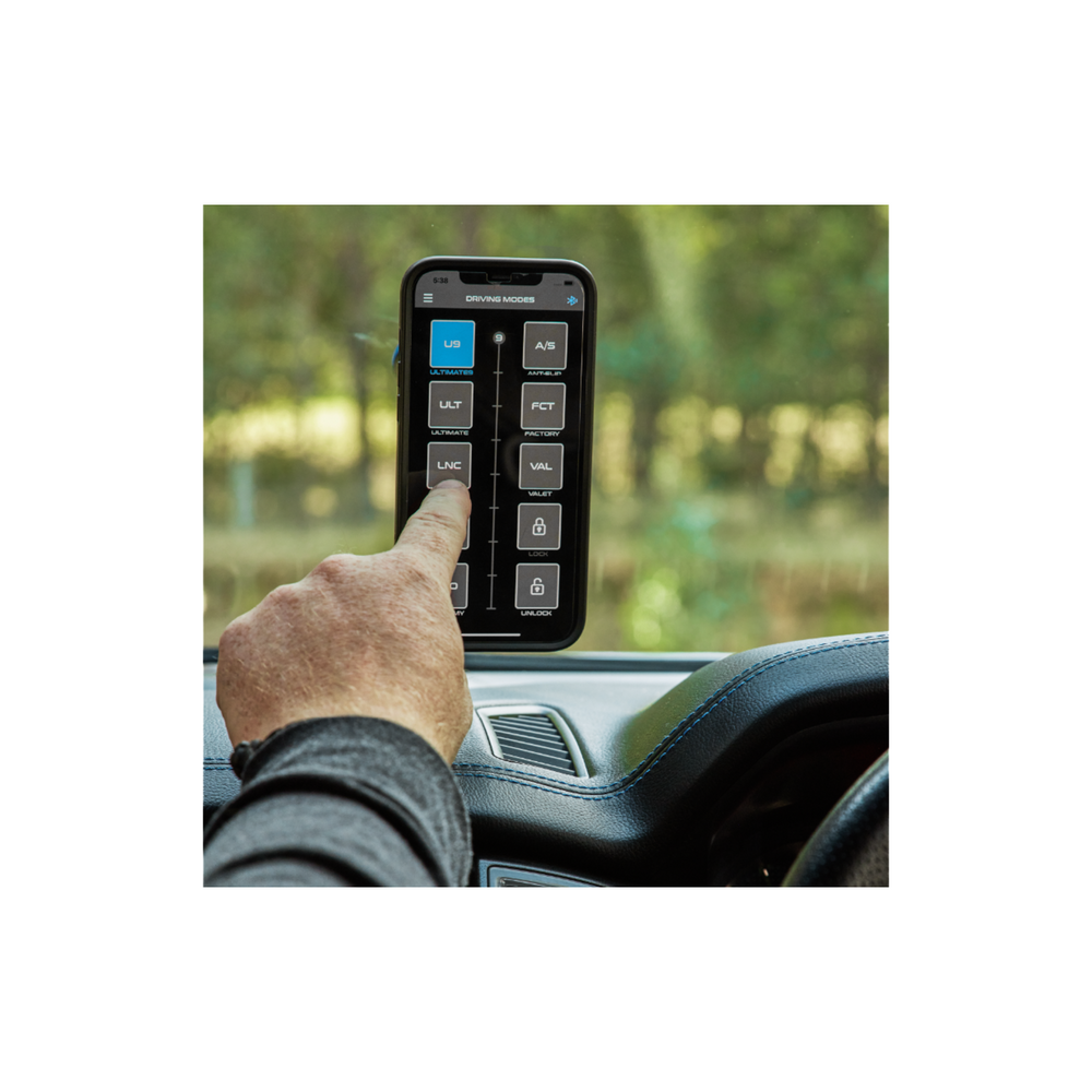 
                  
                    Load image into Gallery viewer, EVCX Throttle Controller for various Lexus, Toyota, Isuzu, Mazda, Daihatsu, Scion vehicles
                  
                